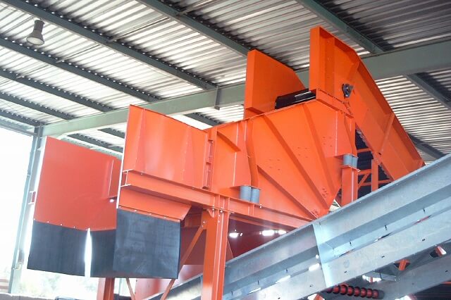 finger screen stangensizer for pre-screening of bulky material