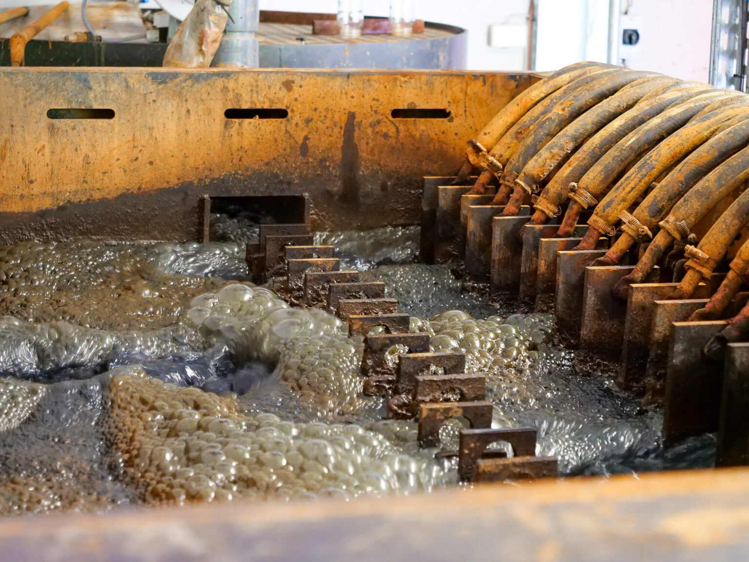 Elektrokoagulationsanlage in der Metallverarbeitung