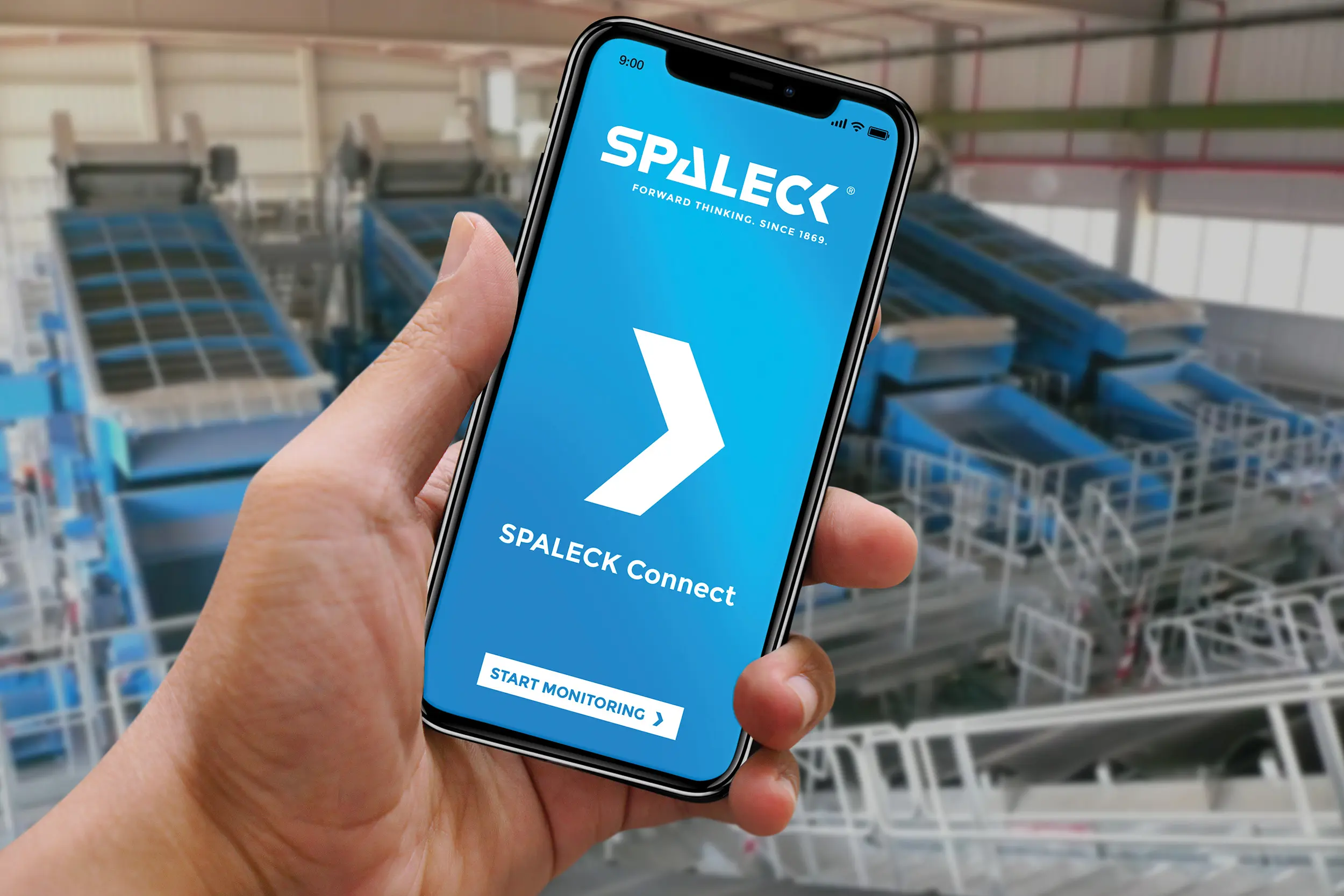 SPALECK CONNECT technology for easy monitoring of vibrating machines, such as screening machines or the ActiveFEED. The predictive maintenance system can be easily integrated into the recycling plant's existing control system.