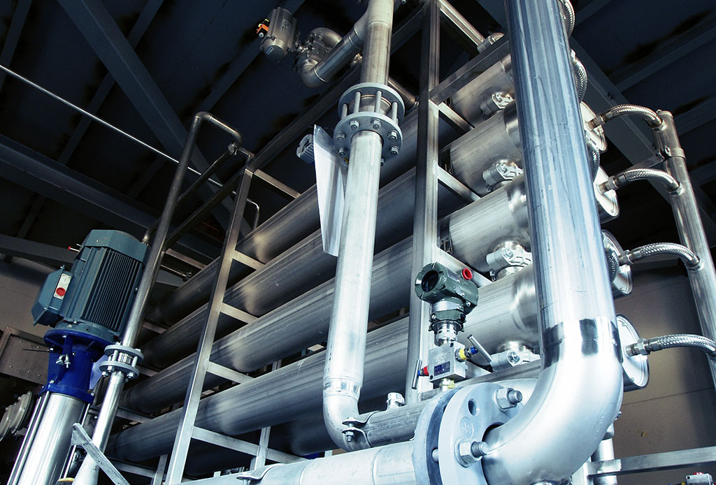 Silver tubes for water treatment using ion exchange.